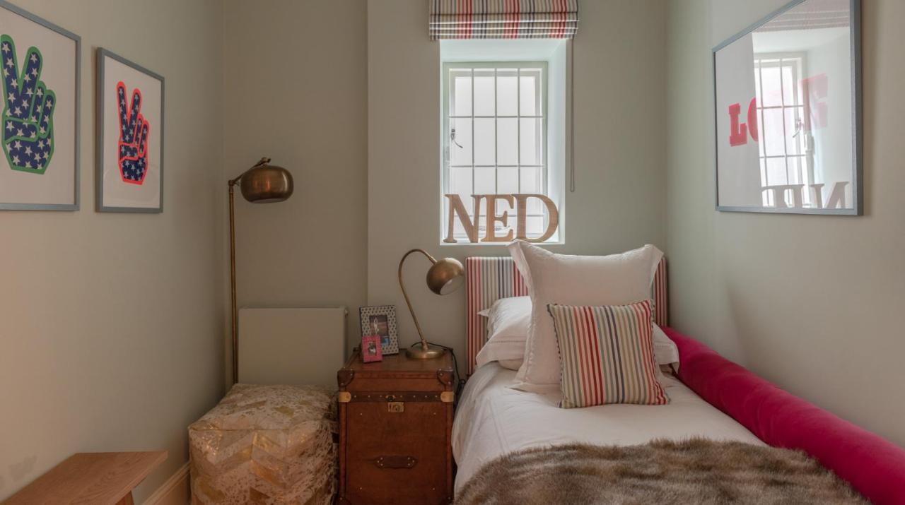 Joivy Elegant 3-bed Flat With Private Garden In Notting Hill, West Apartment *