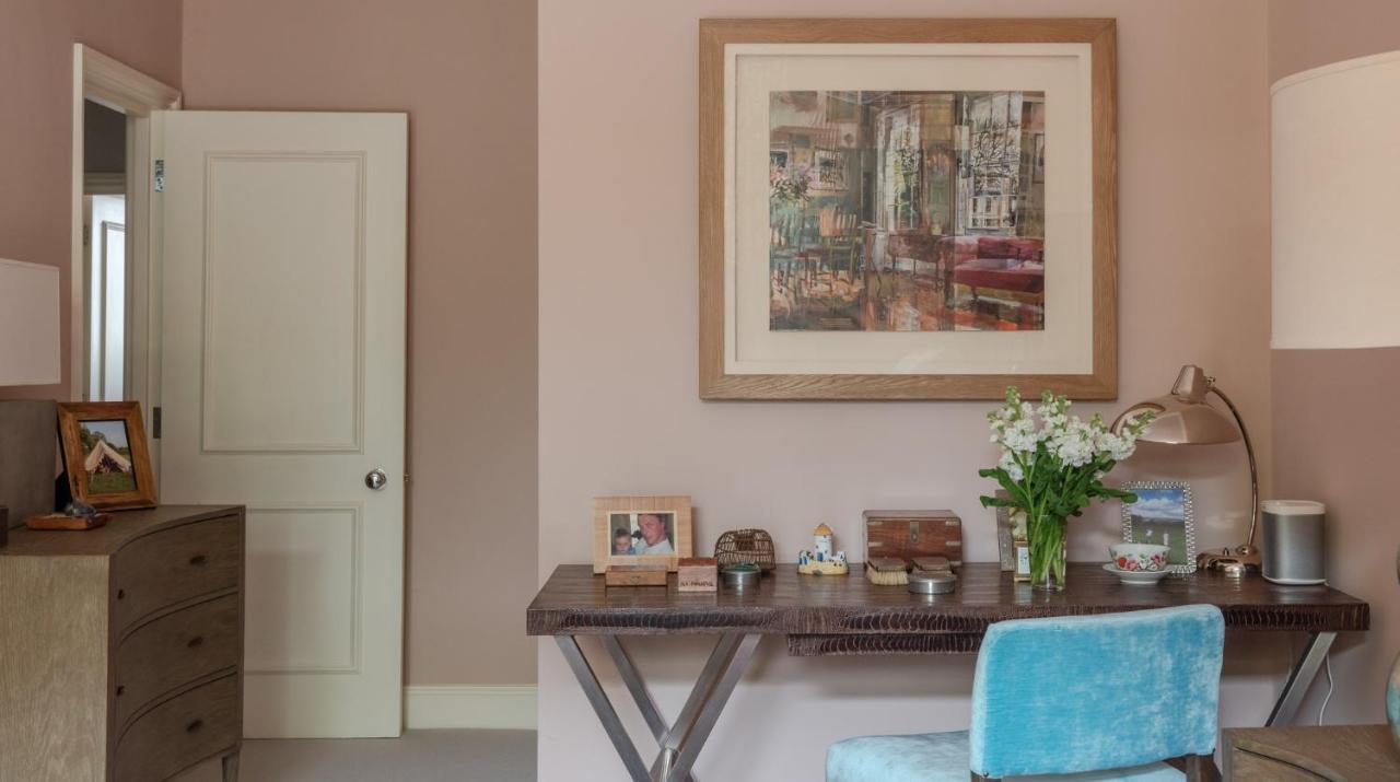 Joivy Elegant 3-bed Flat With Private Garden In Notting Hill, West Apartment *