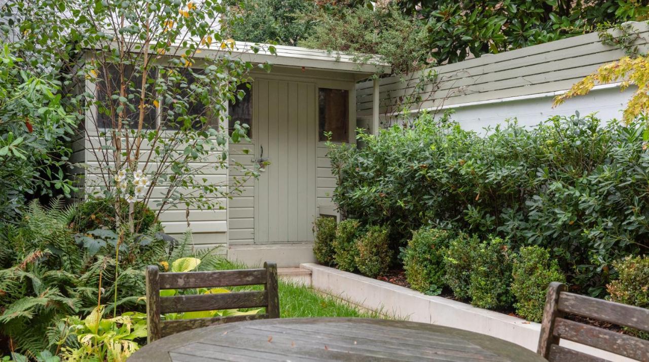Apartment Joivy Elegant 3-bed Flat With Private Garden In Notting Hill, West London